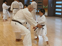 �ߘa8�N�x�i��Ёj�S���{��蓹���_�� ����^�u�K��̎ʐ^2