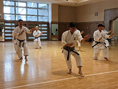 �ߘa8�N�x�i��Ёj�S���{��蓹���_�� ����^�u�K��̎ʐ^4