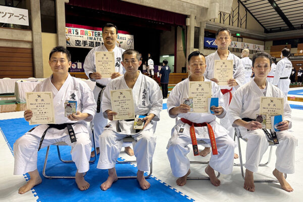 超速報 写真つき マスターズin岩手大会 祝 １日目入賞者 Jkfan News International 空手ワールド